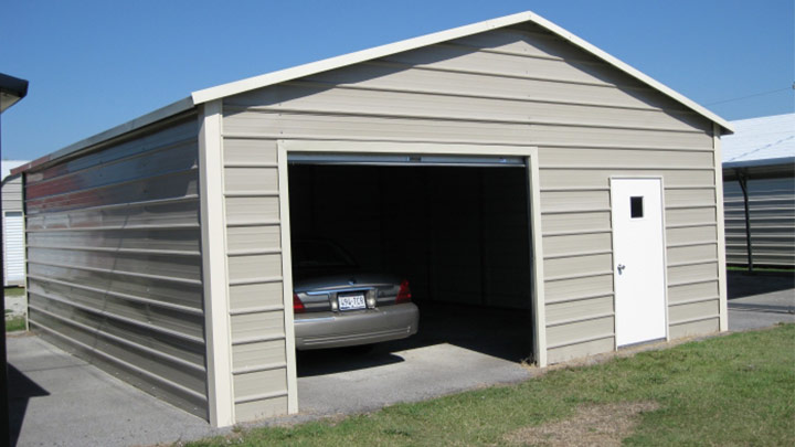 Boxed Eave Front Entry Garage